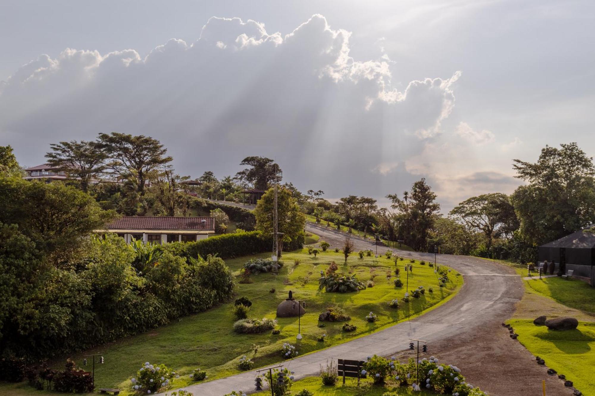 Villa Blanca Cloud Forest Hotel & Retreat San Ramón 外观 照片