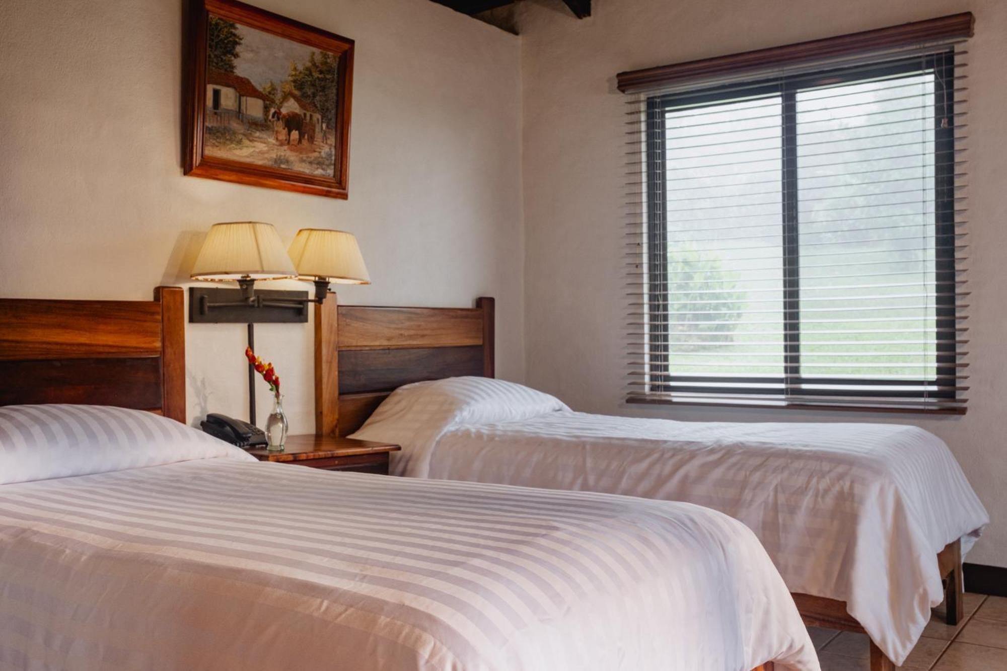 Villa Blanca Cloud Forest Hotel & Retreat San Ramón 客房 照片