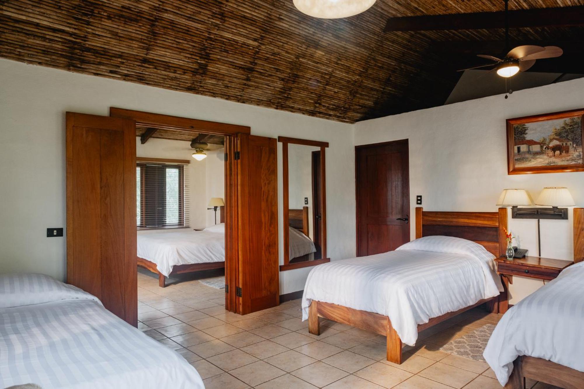 Villa Blanca Cloud Forest Hotel & Retreat San Ramón 客房 照片